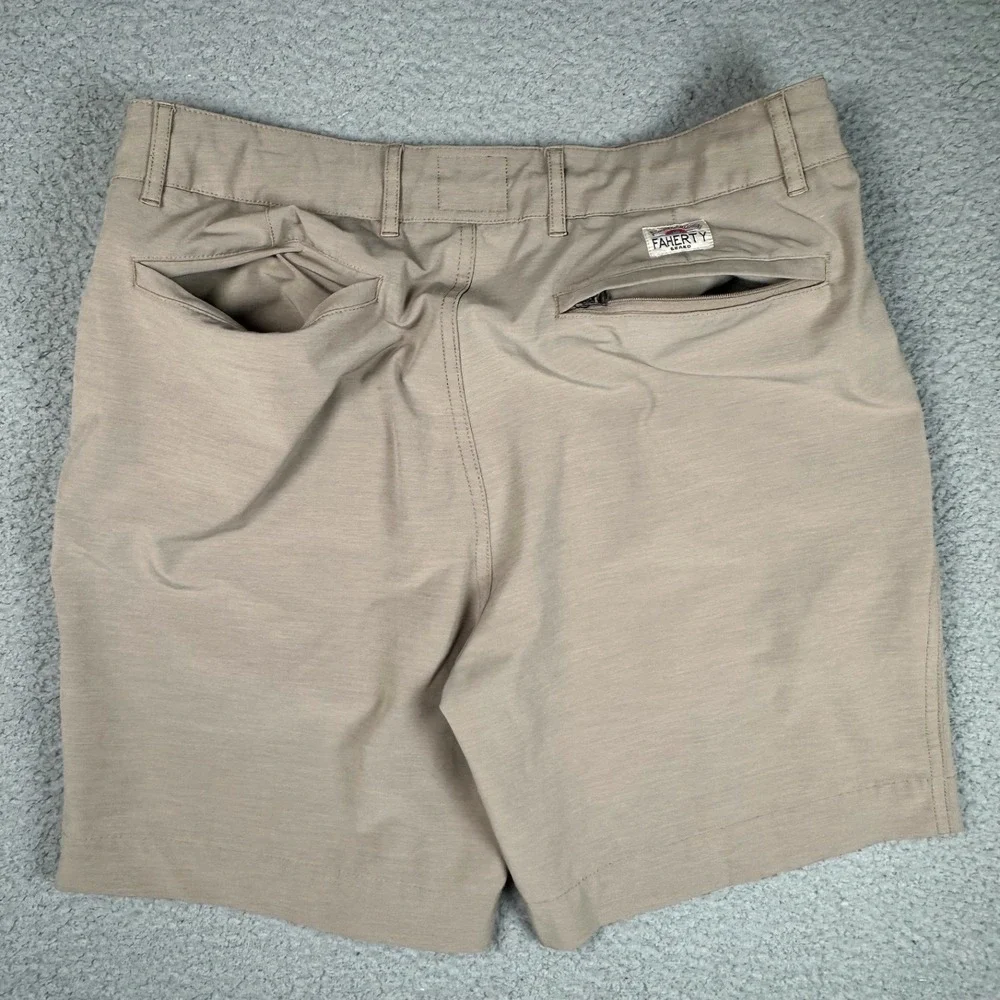 Faherty All Day Shorts Mens 31 Tan 6.5